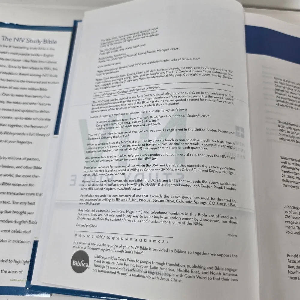 NIV Study Bible Fully Revised Edition Zondervan Blue Softcover Full‎ Color Page